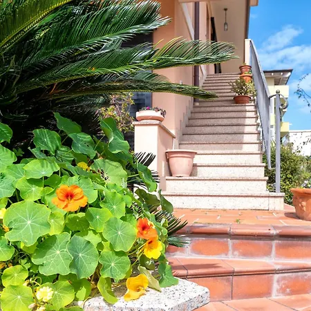 Apartment Sardinia Re - Tema